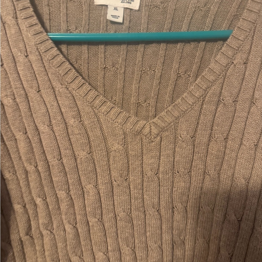 St. John's Bay Tan V-Neck Sweater. Classic yet stylish. Cozy. Like New. XL - Picture 2 of 8